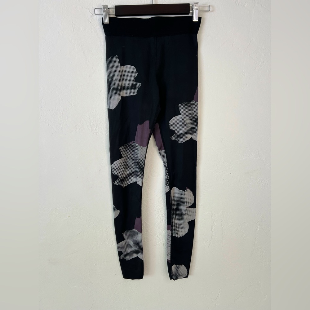Womens Noli yoga floral leggings